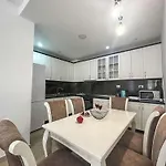 Serenity B59 * Durrës