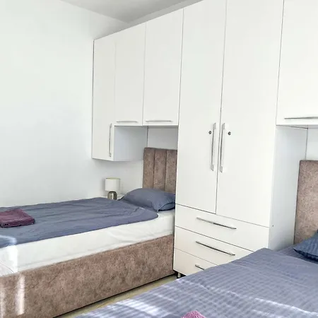 Serenity B59 * Durrës